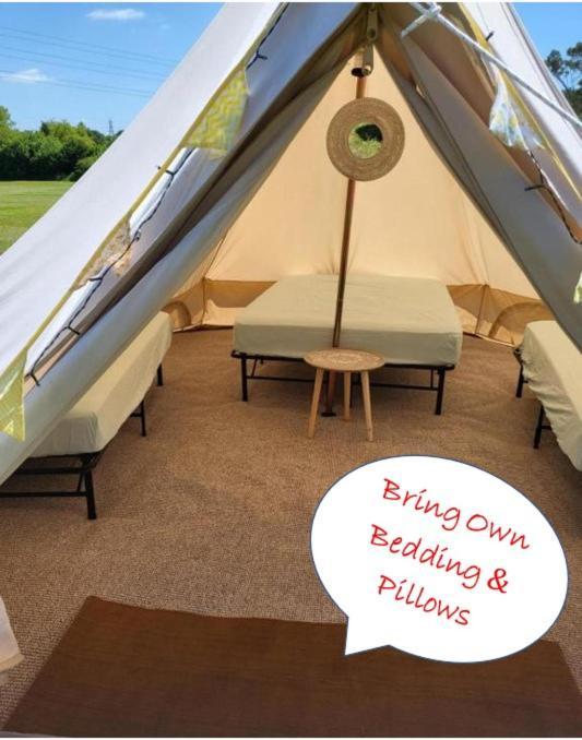 Dorset Glamping Fields Hotel Corfe Mullen Buitenkant foto