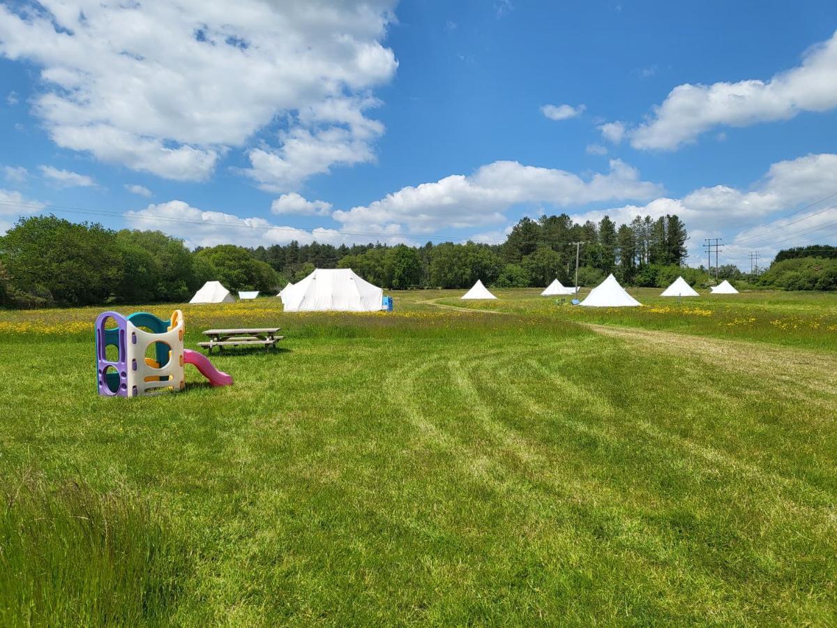 Dorset Glamping Fields Hotel Corfe Mullen Buitenkant foto